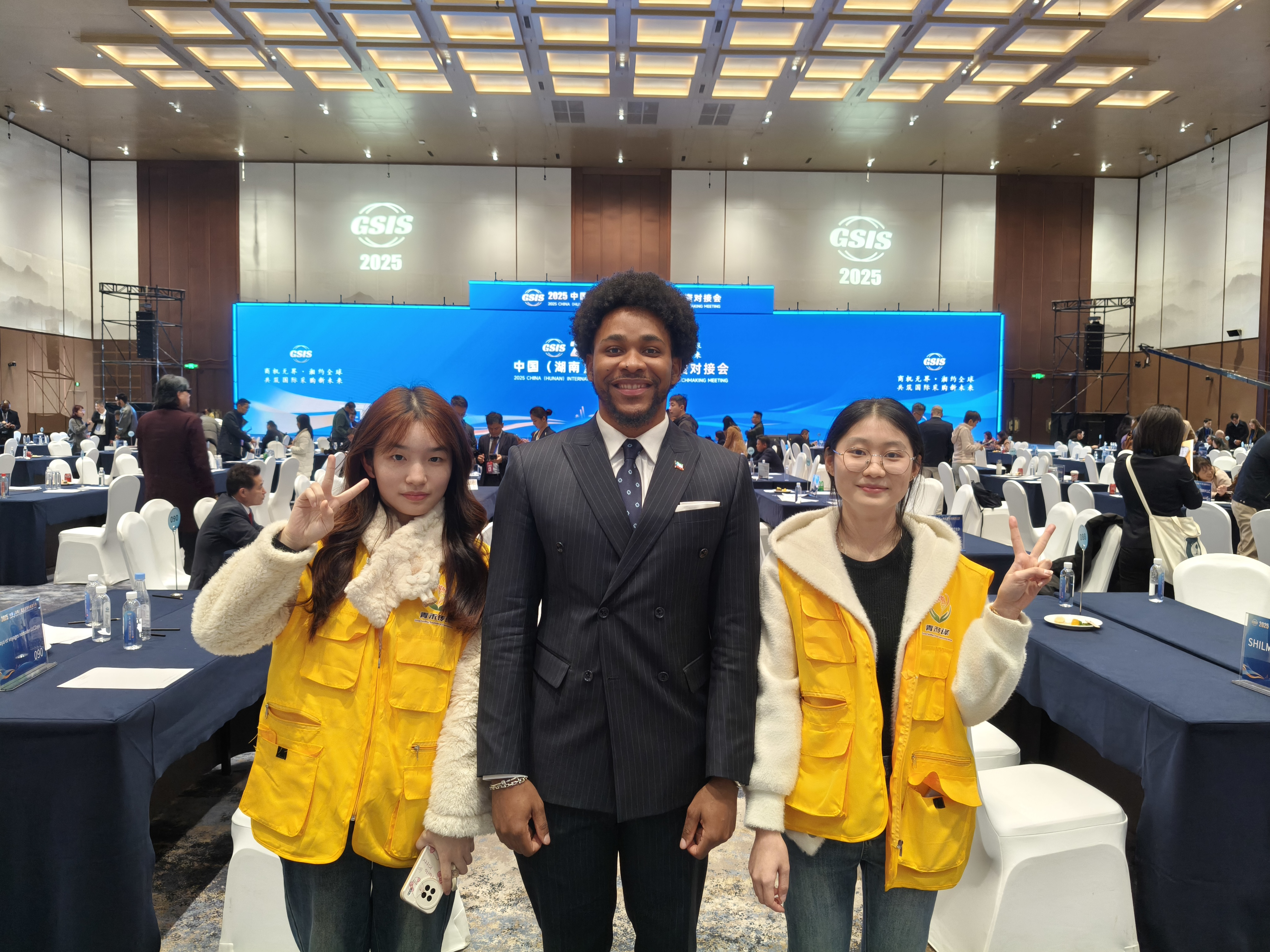 微信图片_20251118090918_39_850.jpg